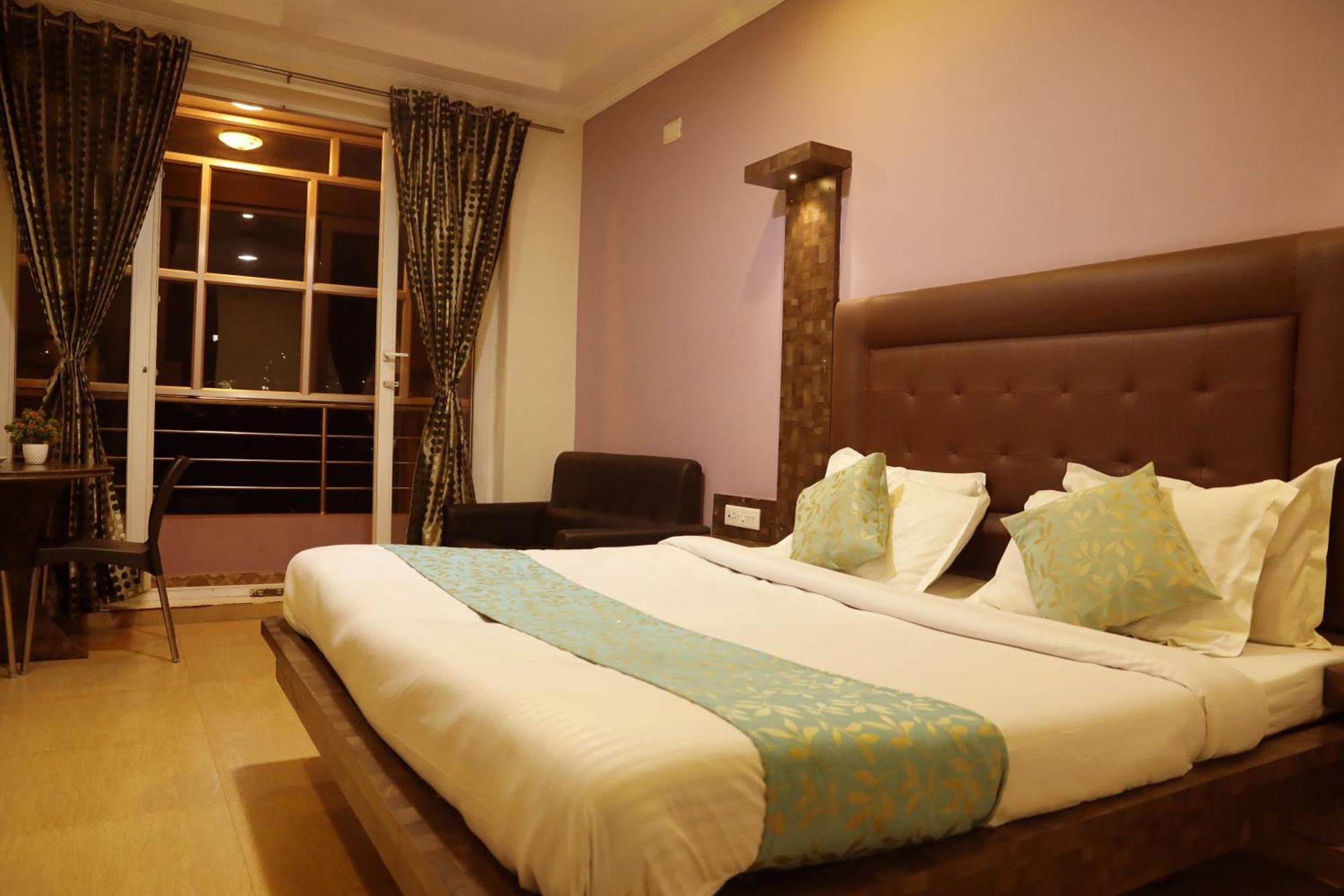 Divi Heritage Inn Утакаманд Экстерьер фото